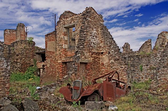 09 oradour sur glane.JPG